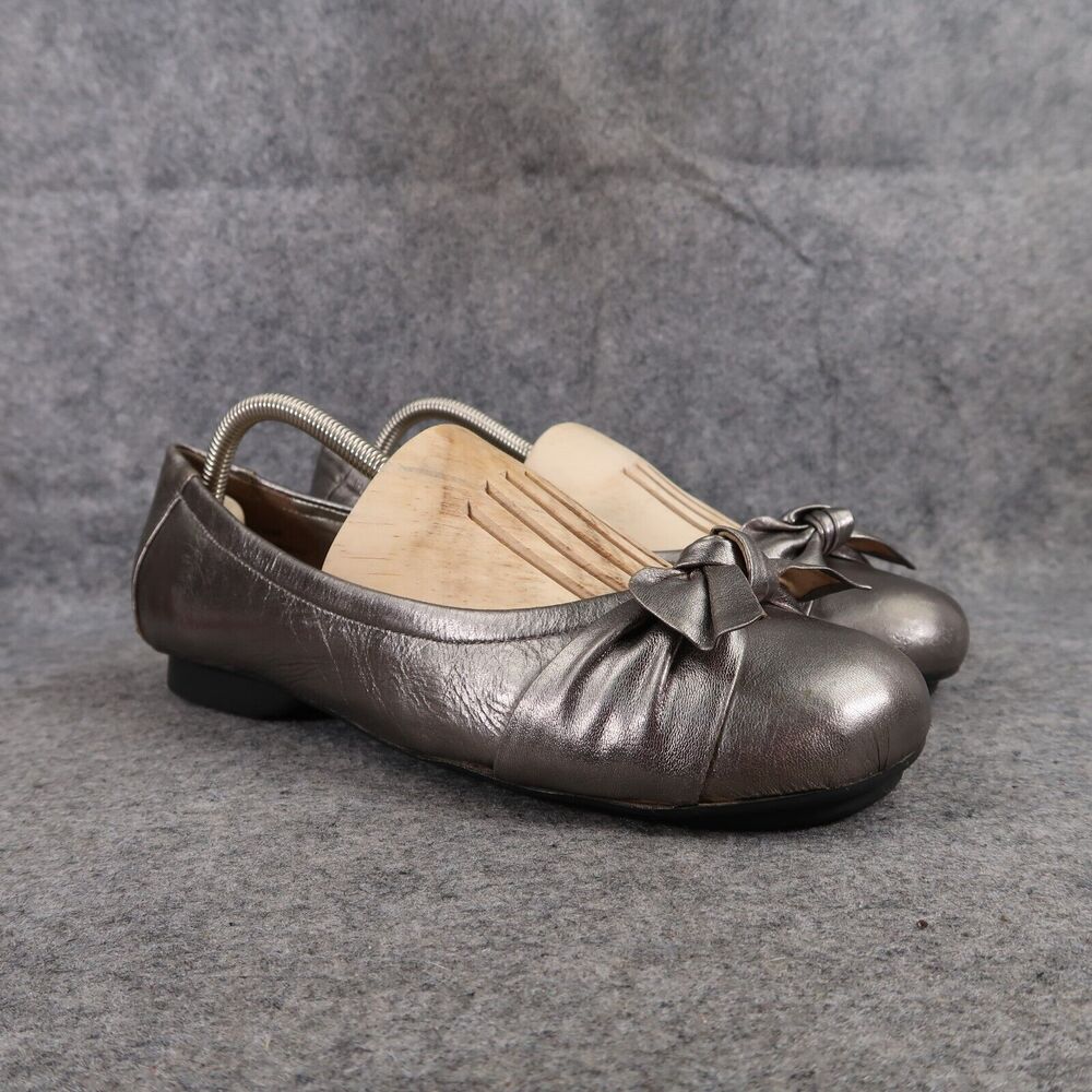 Me Too Shoes Womens 10 Ballet Flats Fashion Slip On Metallic Leather Bow Nicki
